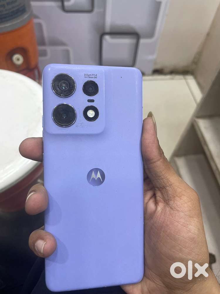 Moto eage 50 pro 12 256