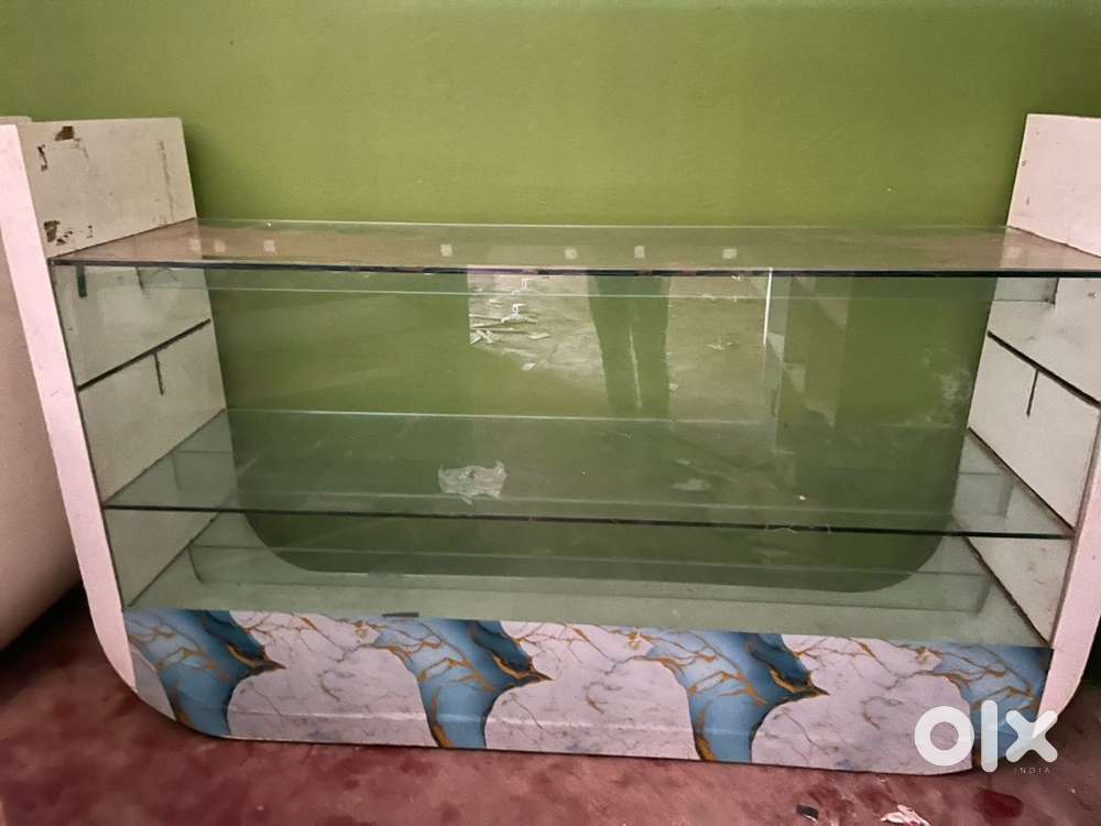 Shop glass counter