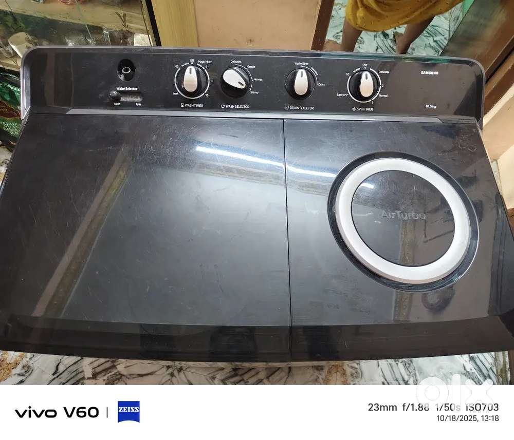 SAMSUNG washing machine .10.5 kg