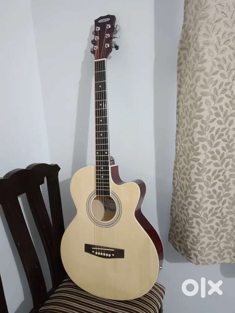 New Acoustic Guitar