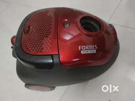 VACUUM CLEANER