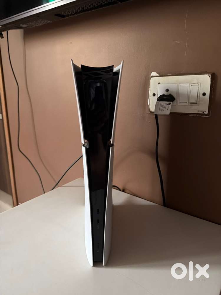 PS5 slim under warranty