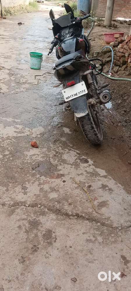 pulsar 180 bike well maintained full modified in 220