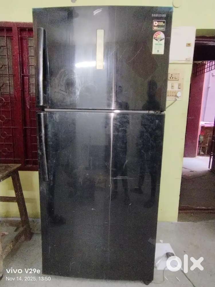 Samsung digital inverter fridge 670 ltrs big capacity