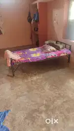 एक रूम पार्टनर की जरूरत है men boy