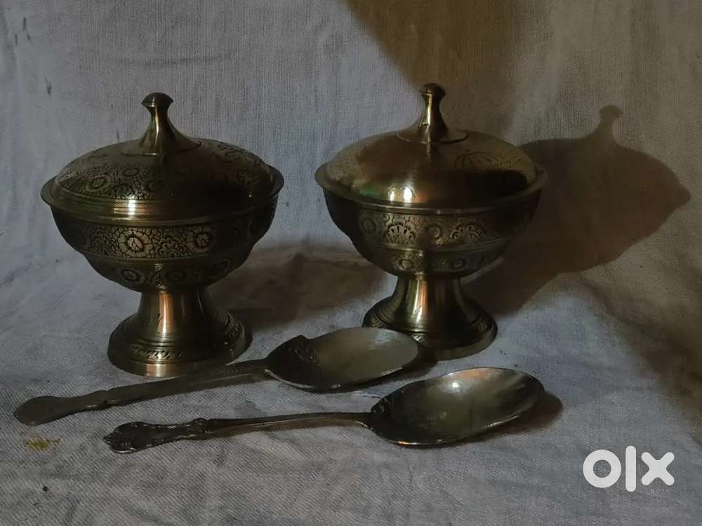 Antique pure brass solid heavy serving bowls with spoons