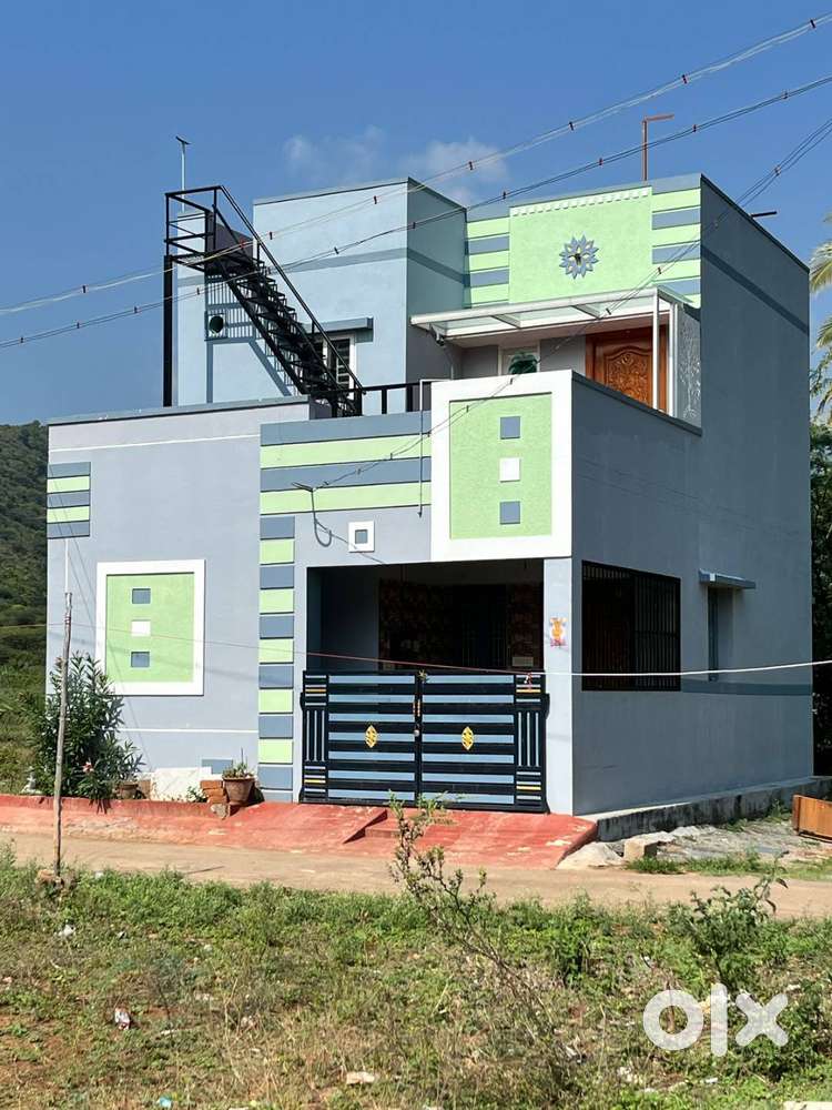 Individual builder house