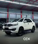 Toyota Fortuner 2016