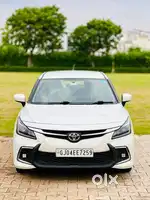 Toyota Glanza, 2023, Petrol