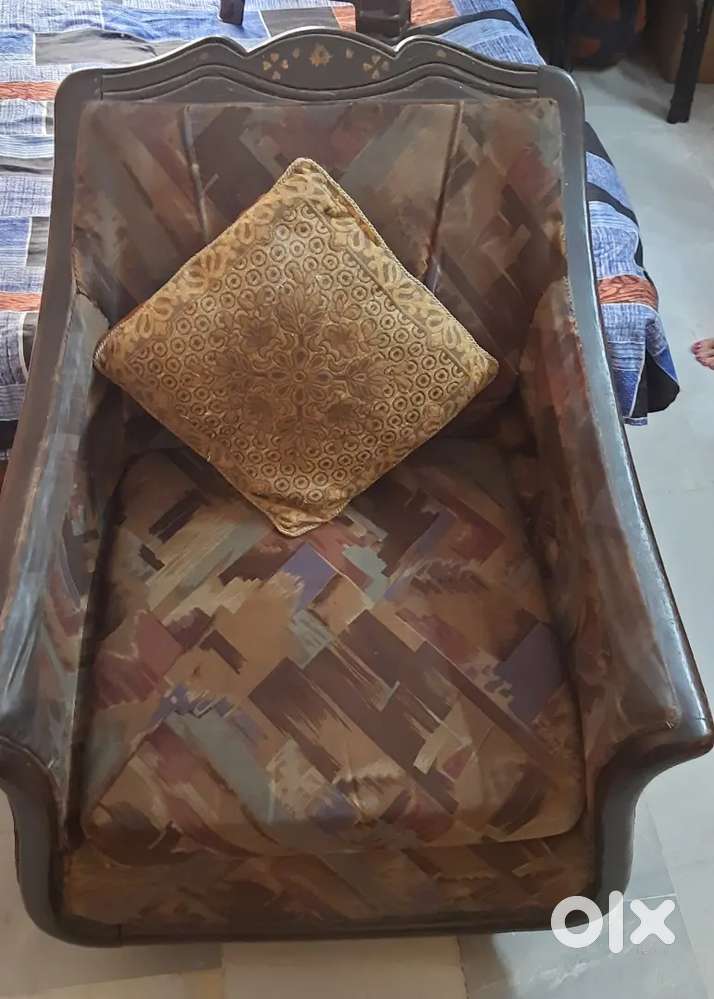 5 Seater Sofa in good condition