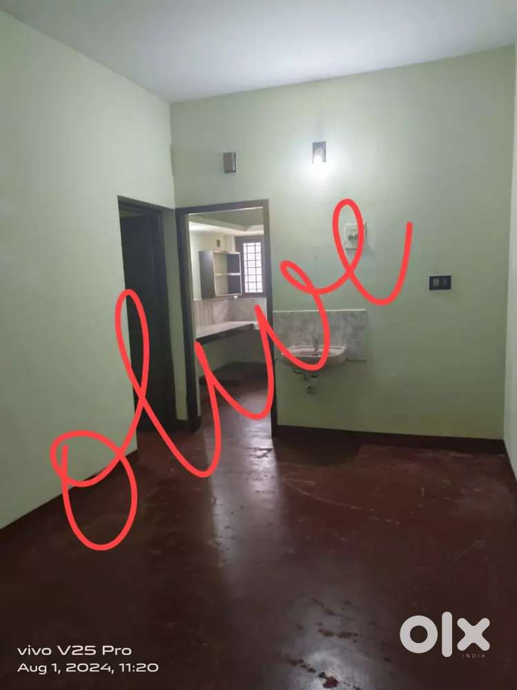 2bhk groundfloor Apartment rent aluva Chunagamveli