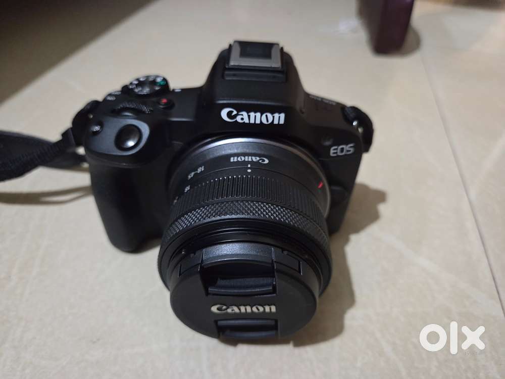 Canon EOS R50
