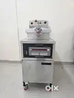 Henny Penny (pressure fryer 1800)