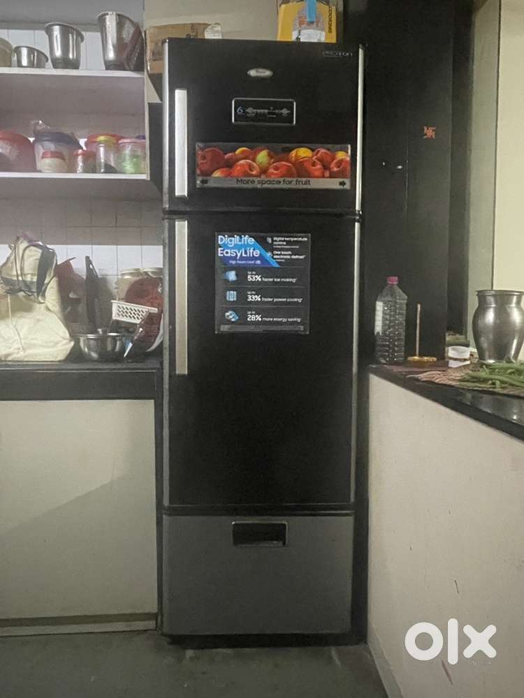 Whirlpool 300L Frost free Triple Door Refrigerator in good condition