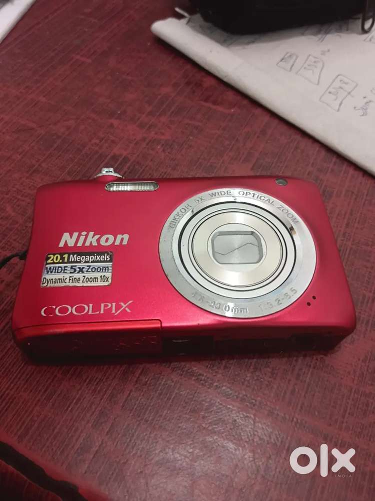 NIKON COOLPIX CAMRA