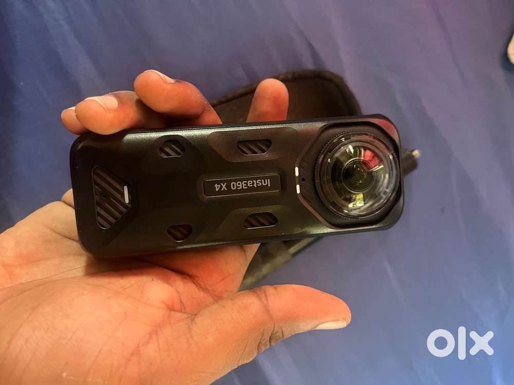 Insta 360 x4