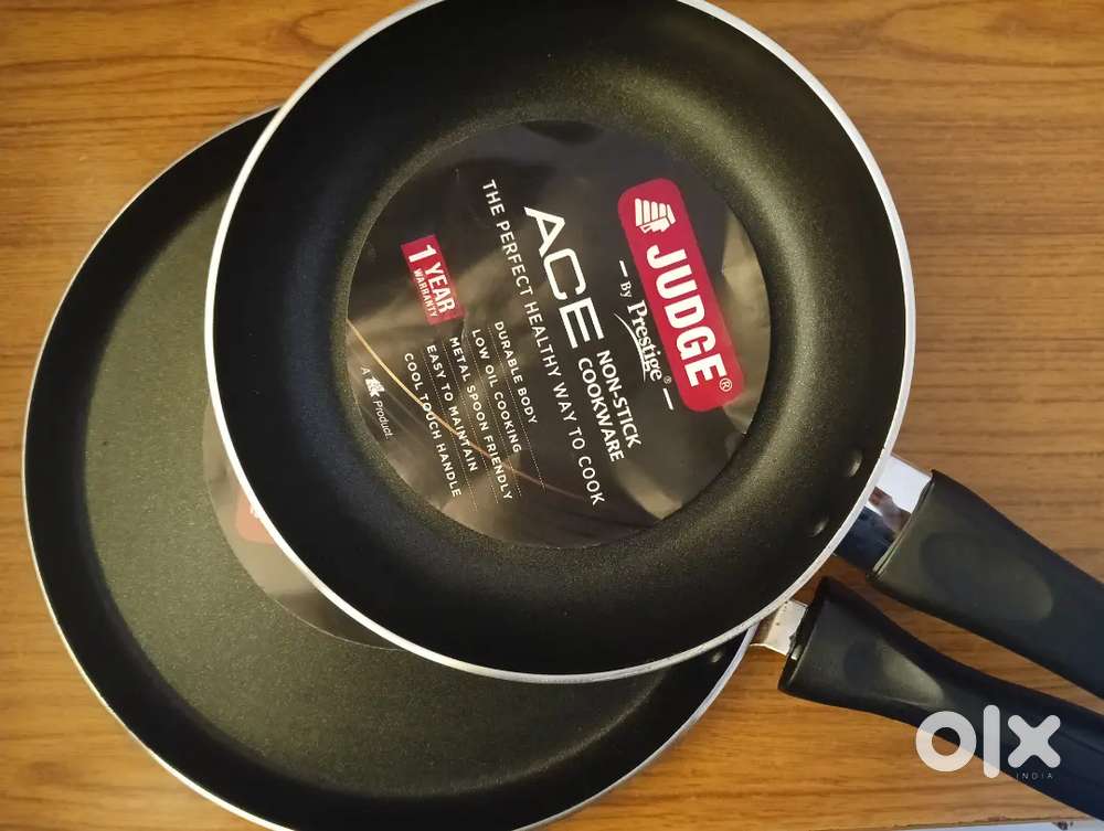 Nonstick pan and Kadahi