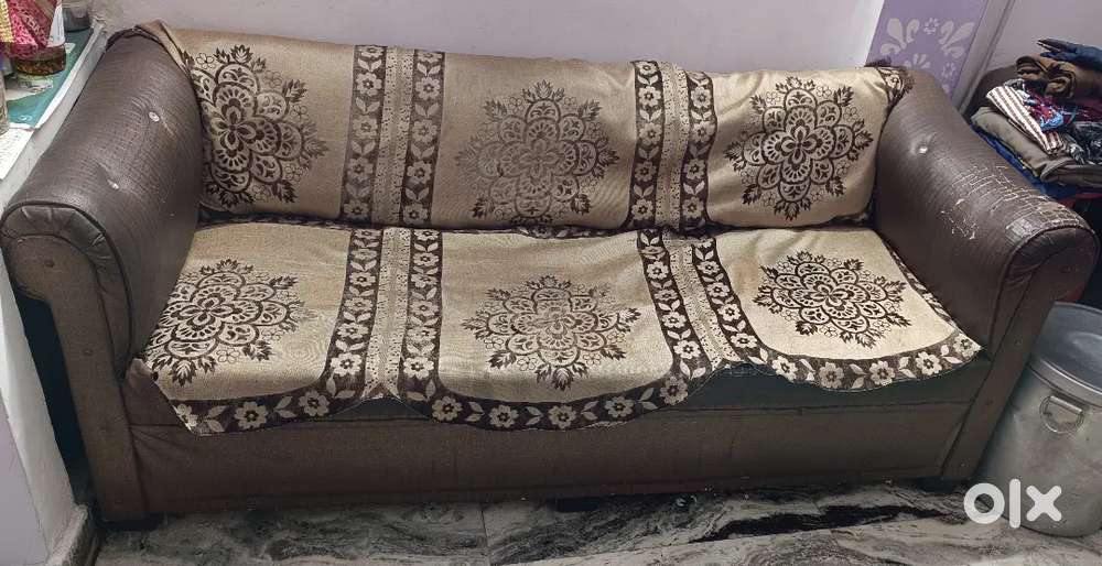 Sofa set with 2 chair