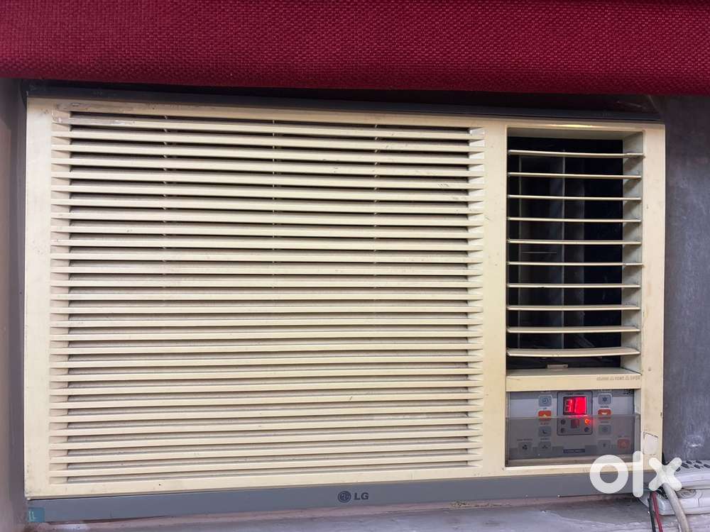 LG hot & cold window AC  1.5 ton