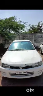 Mitsubishi Lancer 2000
