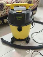 Vaccum cleaner and blower