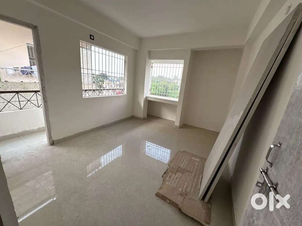 Flat with Canary Hill view