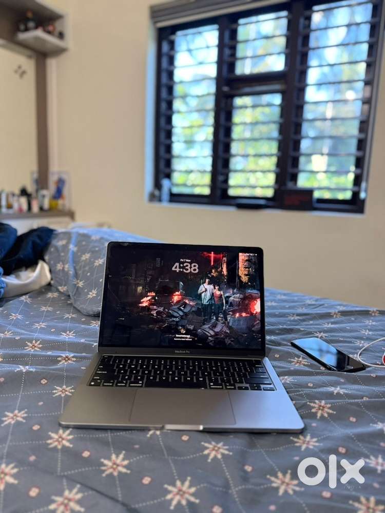 macbook pro m1 512/8