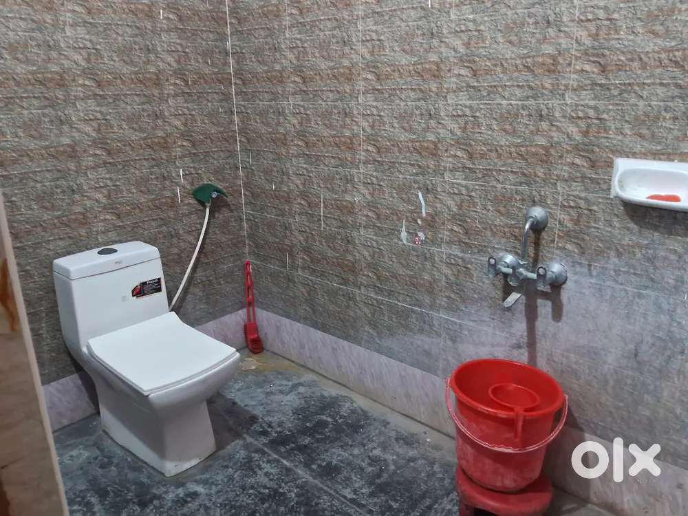 1 BHK House for Vegetarians