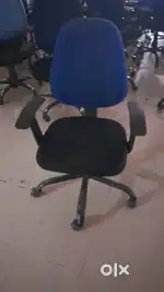 Office Furniture Set for Sale - Good Condition