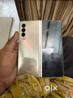 256gb fold 3  urgent sell