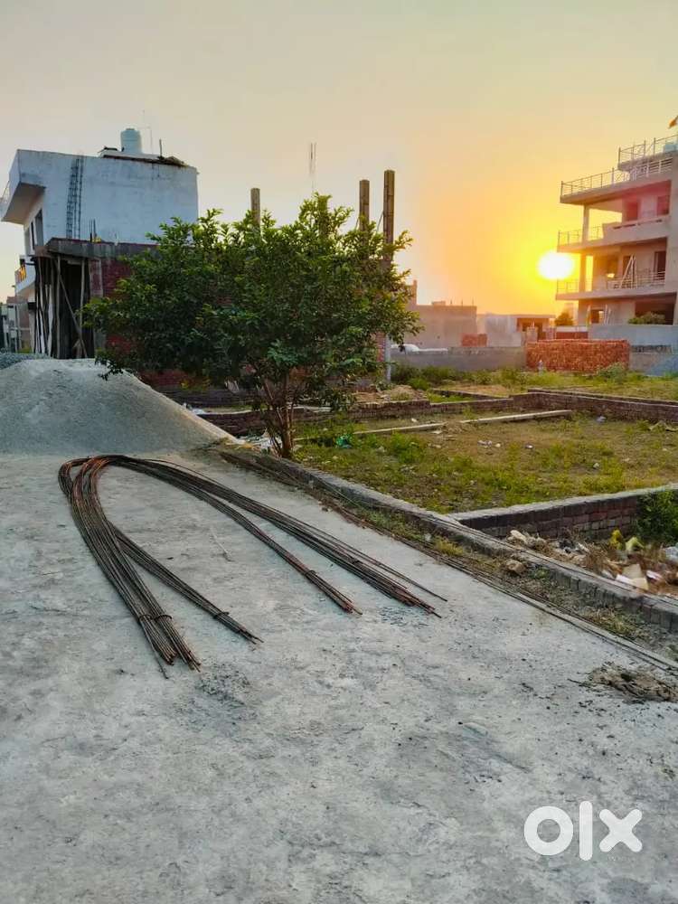 RWA Plots in noida Bank loan pakki registery par Green valley mei plot