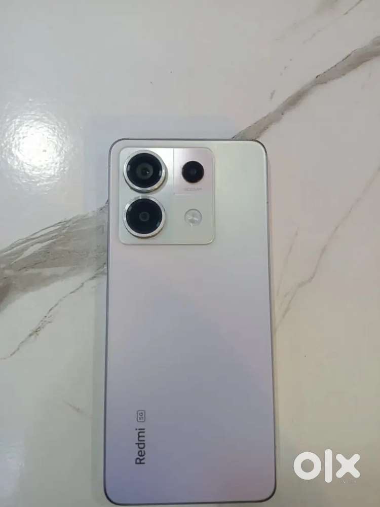 Redmi note 13 pro 5g 8 gb 128 good conditions box and cable available