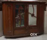 Corner Table