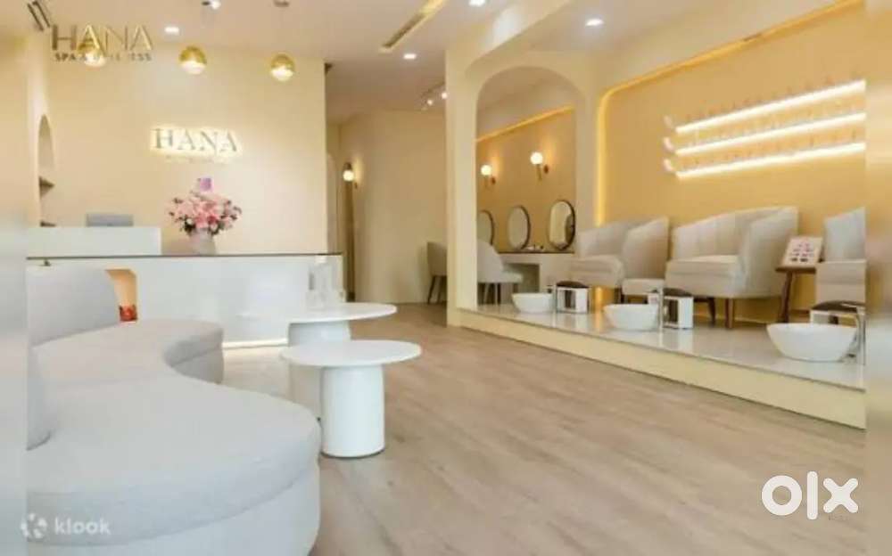 I spa only girls apply