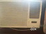 Voltas 1 ton Gold Wrac 2 S with Stabliser