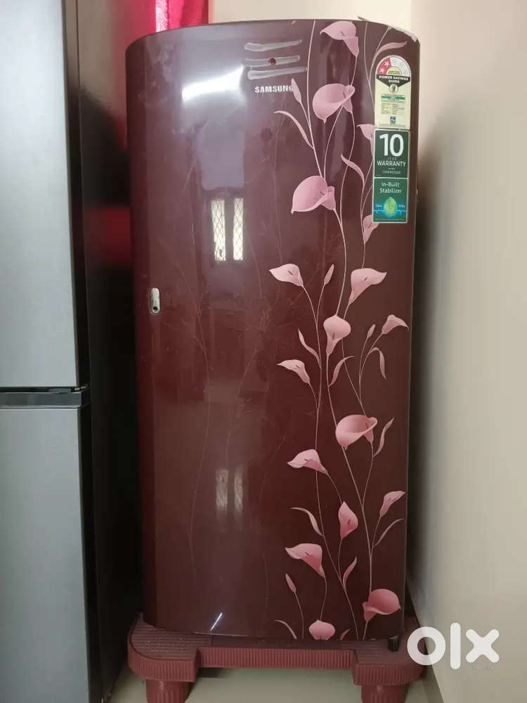 Selling fridge