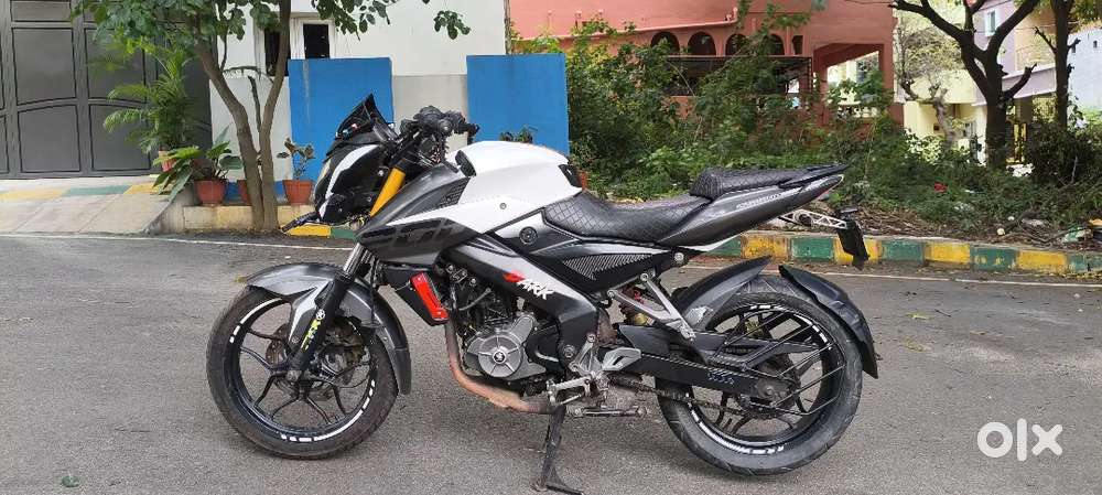 Bajaj Pulsar NS 200 good condition all is good