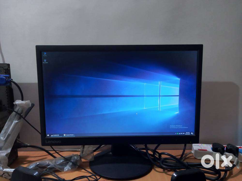 Lenovo Tower Desktop With Monitor