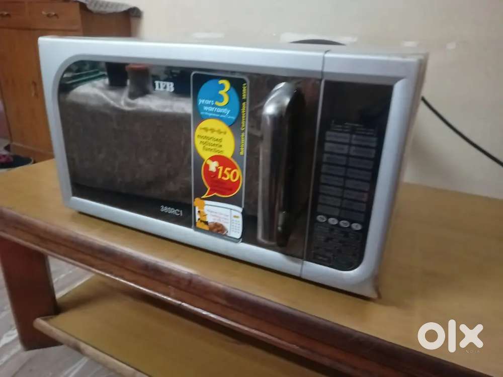 38 litre IFB microwave - 38SRC1 (barely used, new condition)