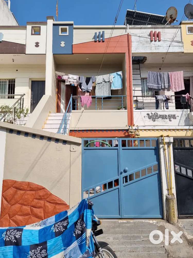 Ready to move 2Bhk Rau house