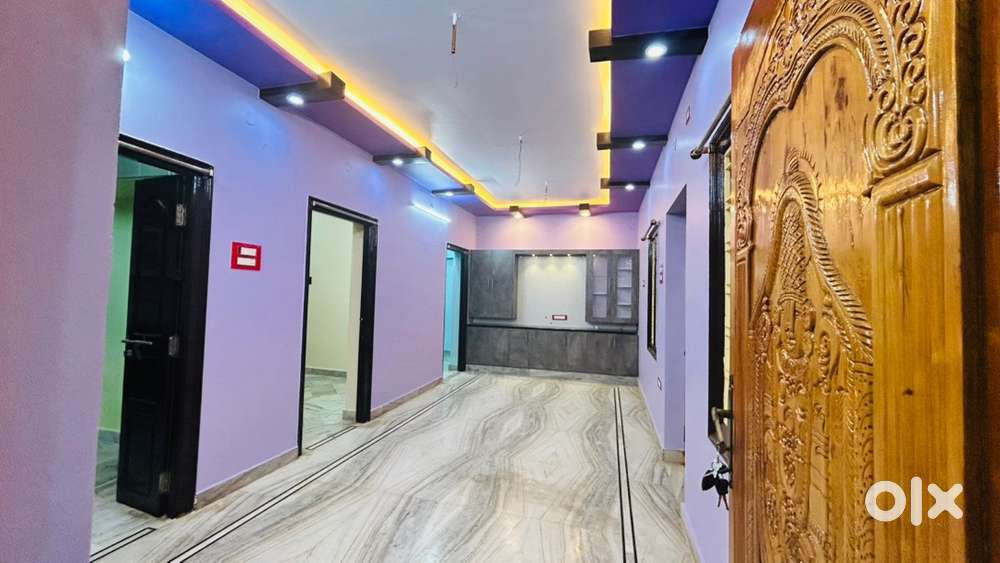 2BHK House for rent II Closest to 3 roads centre