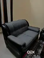 A sofa in good condition