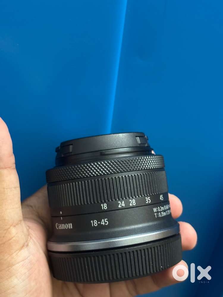 Canon RF-S 18-45mm IS STM Lens - MINT CONDITION