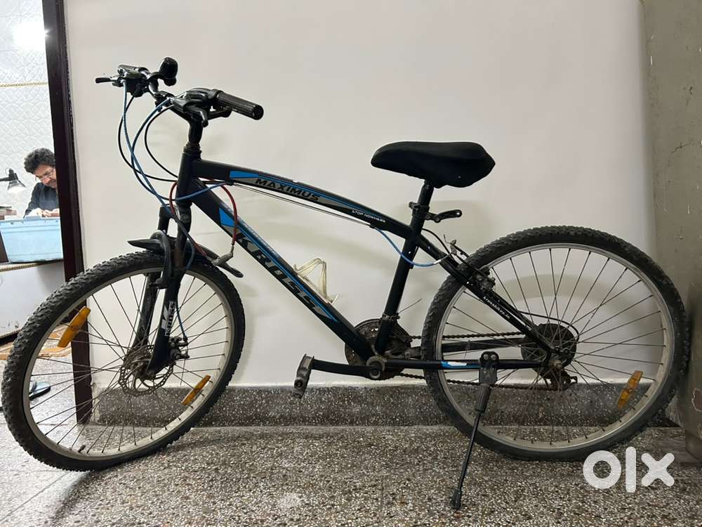 Kross Maximus 21 gear bicycle