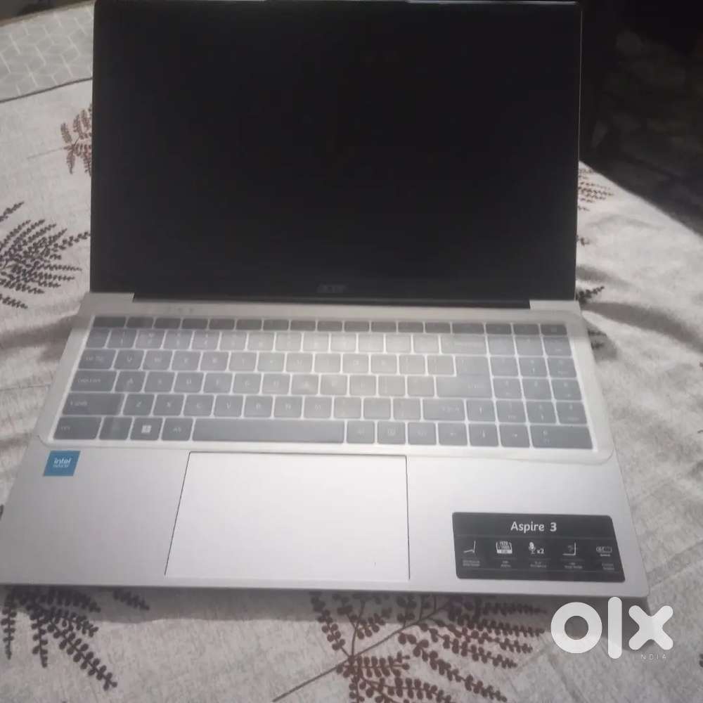 Acer aspire 3 celeron dual core - ( 8 GB/ 256 GB SSD)