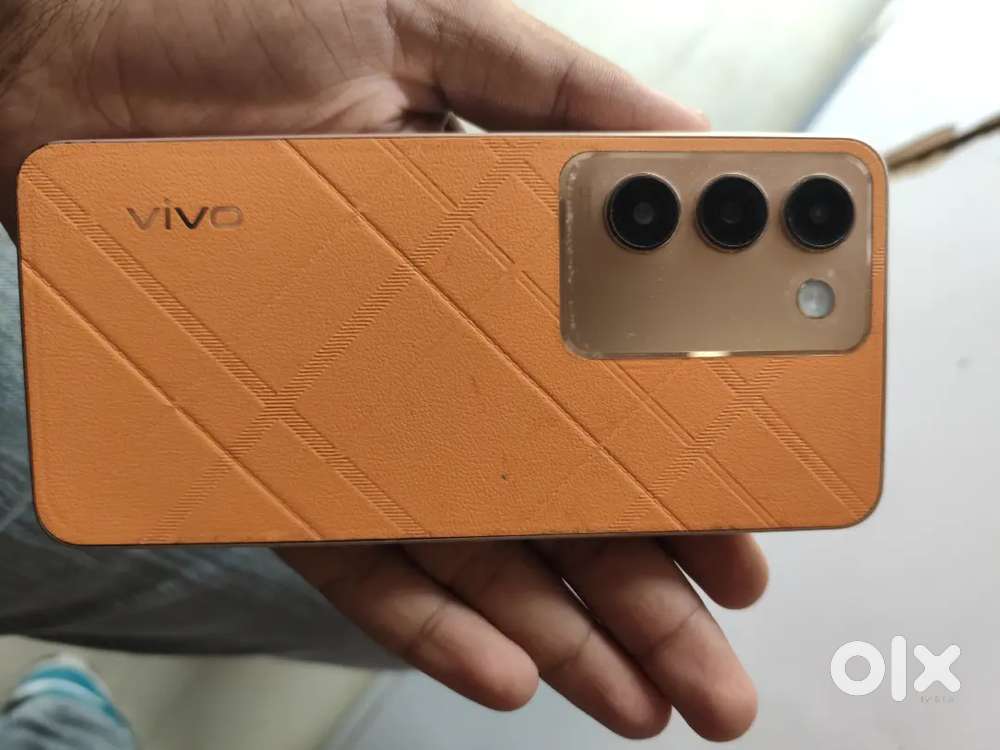 Vivo y200e 6/128 in