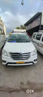 Yellow bord vehicle