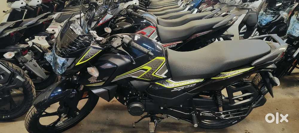 NEW SP125 BLUE TOOTH DOWN PAYMENT 12000/
