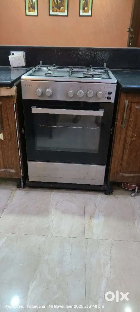 Elica free standing 4 burner cooking range + 54L gas oven