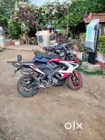 Bajaj Pulser RS 200 ABS